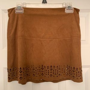 Jolt Cut-Out Detailed Skirt